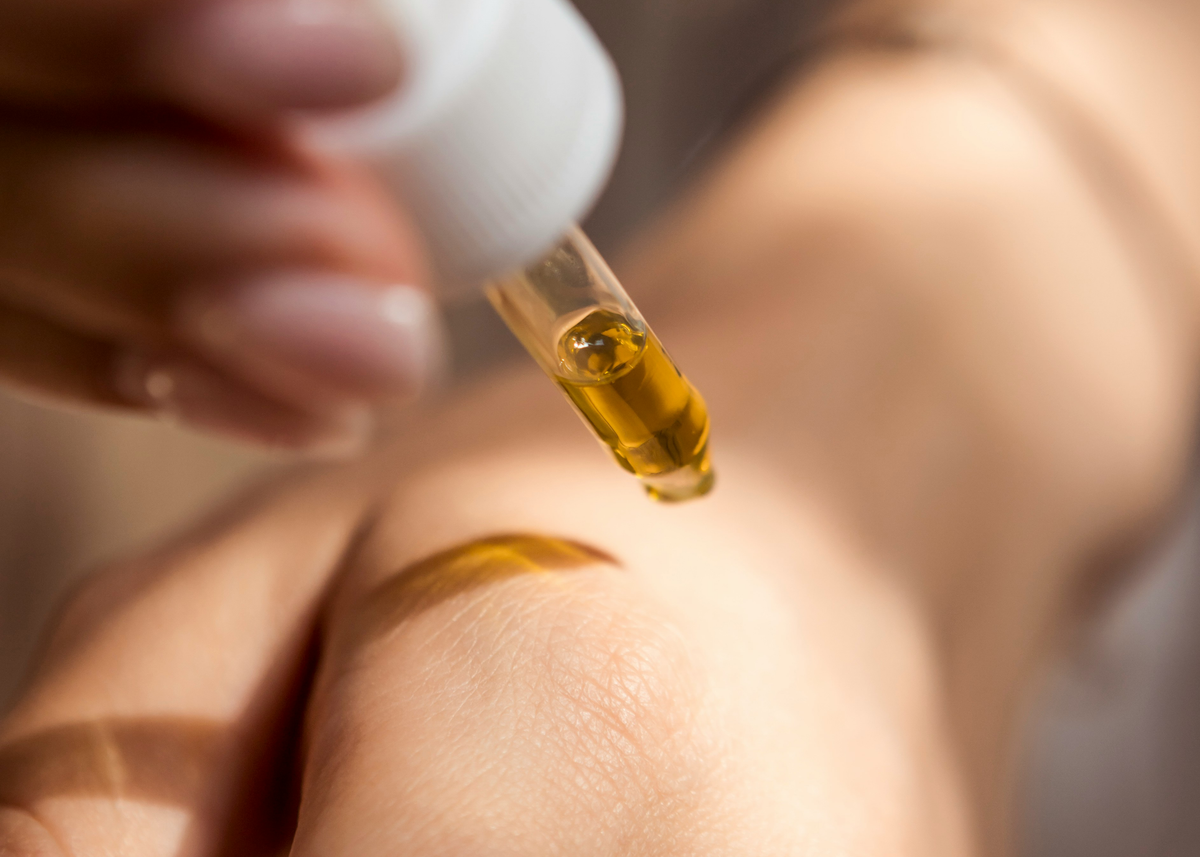 Seed Oils in Skincare: Why Darlin' Chooses Tallow